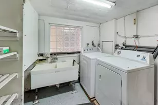 2830 W Wellington Ave, Chicago, IL 60618 - Photo 29