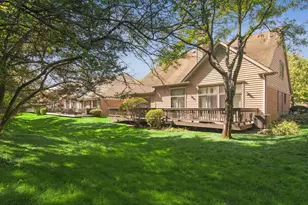 945 Villas Ct, Highland Park, IL 60035 - Photo 25