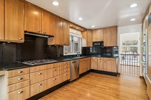 945 Villas Ct, Highland Park, IL 60035 - Photo 7