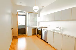 2548 W Logan Blvd, Chicago, IL 60647 - Photo 11