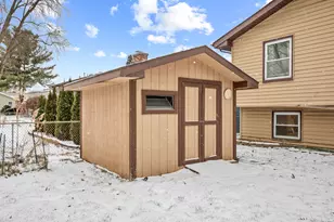 720 Ash St, Algonquin, IL 60102 - Photo 25