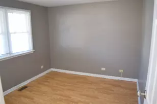 1224 E Thurston Dr, Palatine, IL 60074 - Photo 17