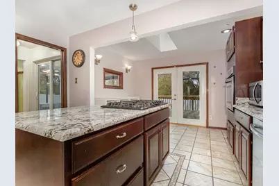 270 E Southmor Road, Morris, IL 60450 - Photo 5