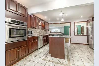 270 E Southmor Road, Morris, IL 60450 - Photo 7