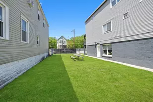 8543 S Burley Ave, Chicago, IL 60617 - Photo 3