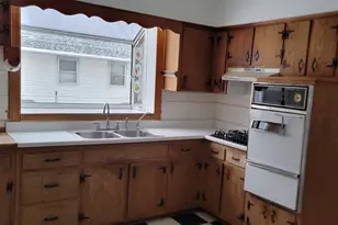 63 Richton Rd, Steger, IL 60475 - Photo 9