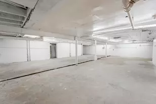 3905 W Lawrence Ave, Chicago, IL 60625 - Photo 9