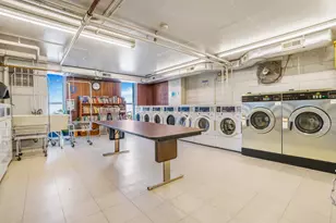 6147 N Sheridan Rd, Chicago, IL 60660 - Photo 17