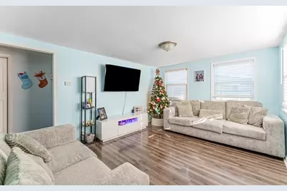 1214 E Galena Boulevard, Aurora, IL 60505 - Photo 3