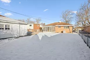 11121 Martindale Dr, Westchester, IL 60154 - Photo 23