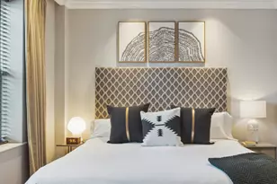 70 E Walton St, Chicago, IL 60611 - Photo 9