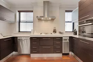 70 E Walton St, Chicago, IL 60611 - Photo 7