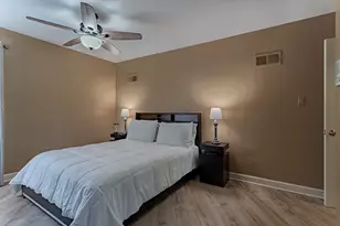 711 E Greenview Rd, Itasca, IL 60143 - Photo 15