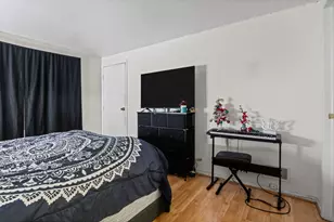 7605 Manchester Manor, Hanover Park, IL 60133 - Photo 9