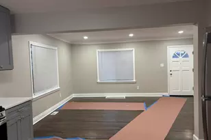 3226 181st St, Lansing, IL 60438 - Photo 9