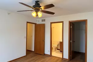 1303 Orleans Dr, Mundelein, IL 60060 - Photo 13