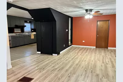 219 Ave D, Rock Falls, IL 61071 - Photo 5