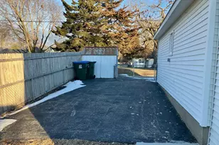 219 Avenue D, Rock Falls, IL 61071 - Photo 33