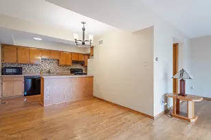 7809 160th St, Tinley Park, IL 60477 - Photo 5