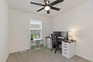 1103 Briar Gln Ct, Hampshire, IL 60140 - Photo 21