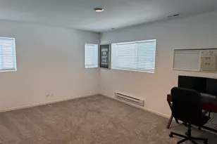 2520 Alison Ave, Pingree Grove, IL 60140 - Photo 9