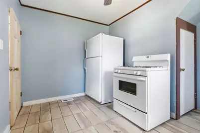 121 E James Street, Forrest, IL 61741 - Photo 15