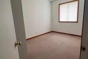 3327 Acorn Ct, Aurora, IL 60504 - Photo 7