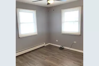 7300 S 78th Avenue #5, Bridgeview, IL 60455 - Photo 5