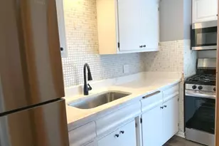 7300 S 78th Ave, Bridgeview, IL 60455 - Photo 9