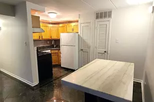 10840 Kilpatrick Ave, Oak Lawn, IL 60453 - Photo 3