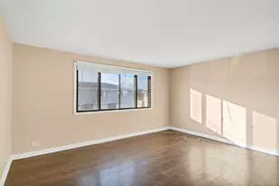 107 Tonset Ct, Schaumburg, IL 60193 - Photo 3