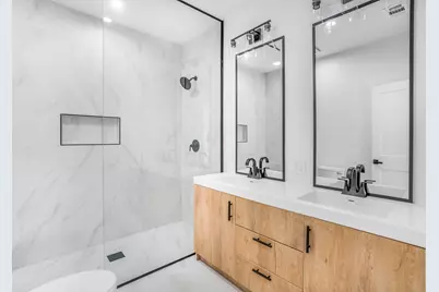 5731 W Ohio Street, Chicago, IL 60644 - Photo 17