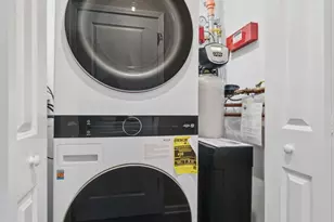 7214 Farmstead Ln, Hanover Park, IL 60133 - Photo 21