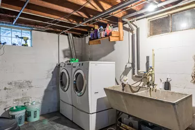 2732 Ezra Avenue, Zion, IL 60099 - Photo 19