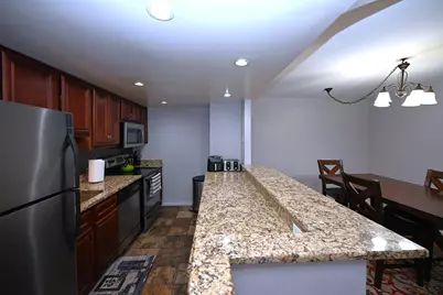 40 E 9th Street #616, Chicago, IL 60605 - Photo 7