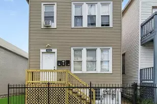 8253 S Brandon Ave, Chicago, IL 60617 - Photo 1