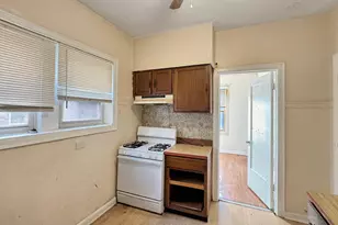 6832 S South Shore Dr, Chicago, IL 60649 - Photo 5