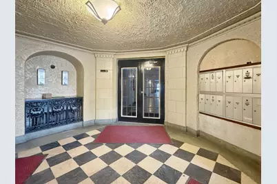 6832 S South Shore Drive #1, Chicago, IL 60649 - Photo 3