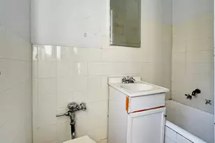 6832 S South Shore Dr, Chicago, IL 60649 - Photo 13