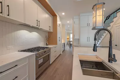 4015 N Albany Avenue, Chicago, IL 60618 - Photo 13