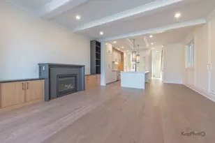 4015 N Albany Ave, Chicago, IL 60618 - Photo 11