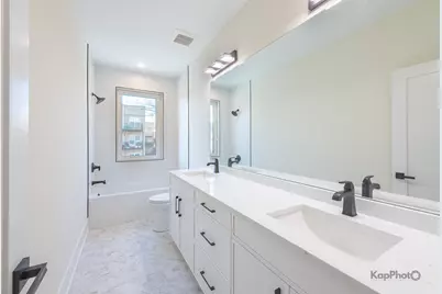 4015 N Albany Avenue, Chicago, IL 60618 - Photo 25