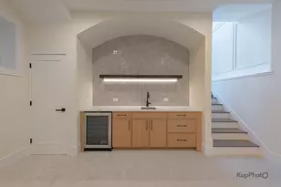 4015 N Albany Ave, Chicago, IL 60618 - Photo 25