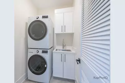 4015 N Albany Avenue, Chicago, IL 60618 - Photo 27