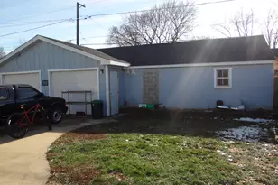 831 Douglas St, Morris, IL 60450 - Photo 11