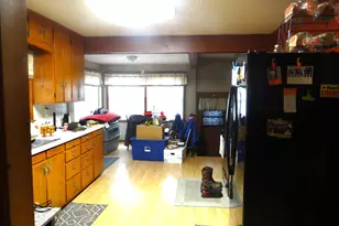 831 Douglas St, Morris, IL 60450 - Photo 3