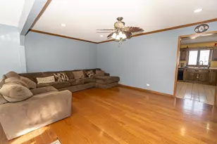 45W962 Plank Rd, Hampshire, IL 60140 - Photo 5