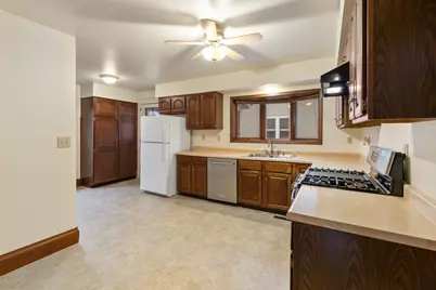 337 W Corning Avenue, Peotone, IL 60468 - Photo 11