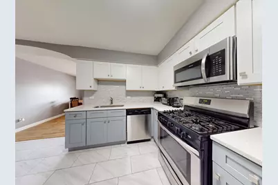 670 Marilyn Avenue #203, Glendale Heights, IL 60139 - Photo 7
