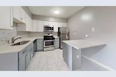 670 Marilyn Avenue #203, Glendale Heights, IL 60139 - Photo 5